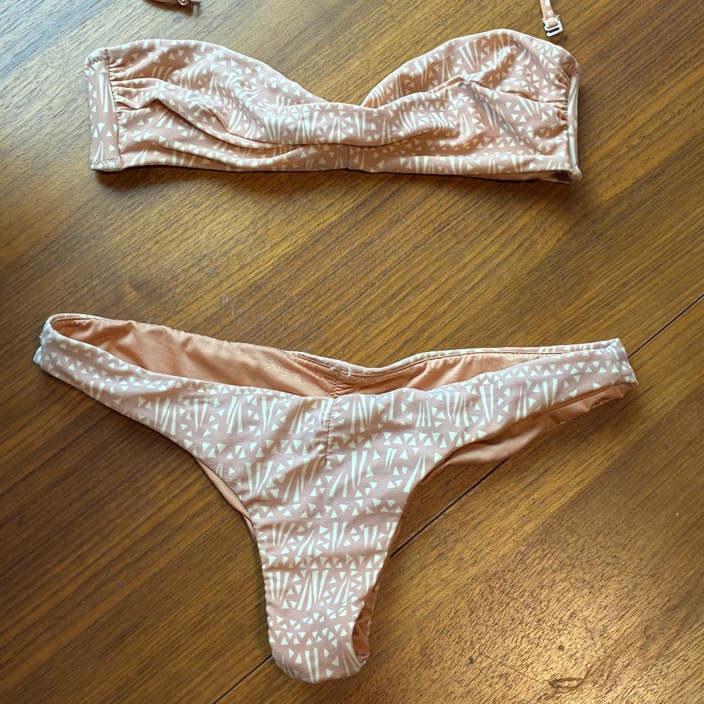 Volcom bandeau cheeky bikini with removable straps